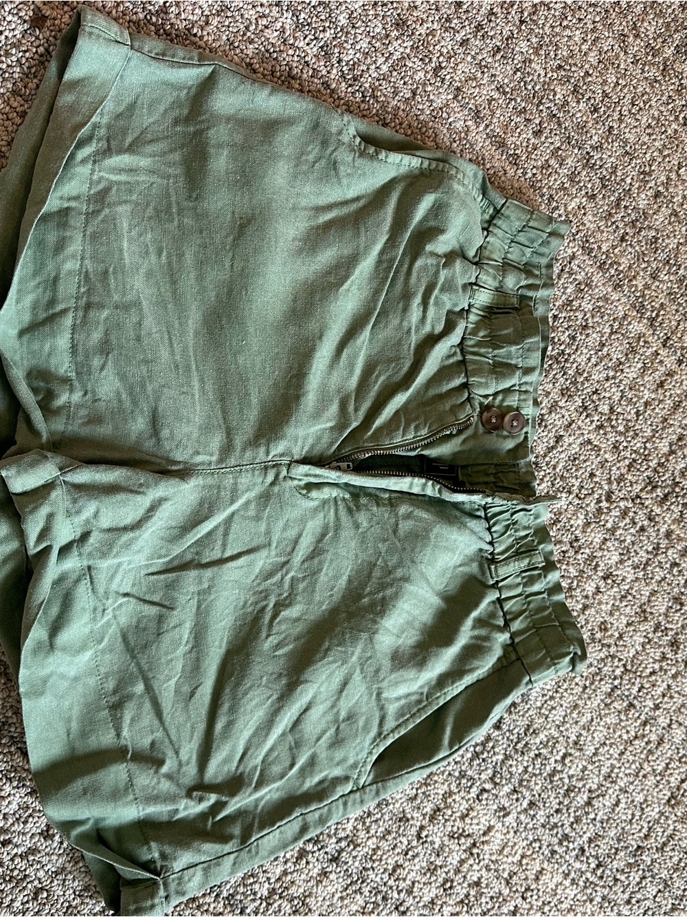 Women’s Casual Elastic Waist Green Linen Shorts